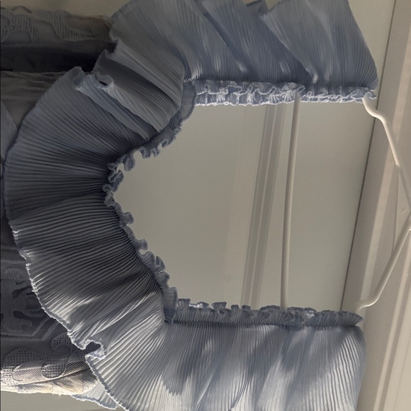 🌼🌼🌼Elegant Blue Ruffled Dress - Picture 5 of 8